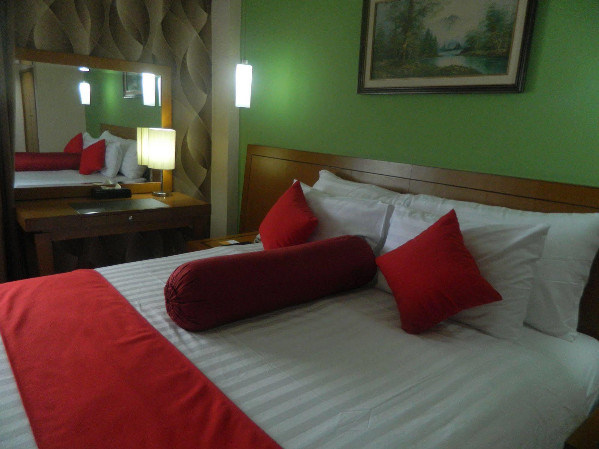 Patra Comfort Jakarta Jacarta Exterior foto