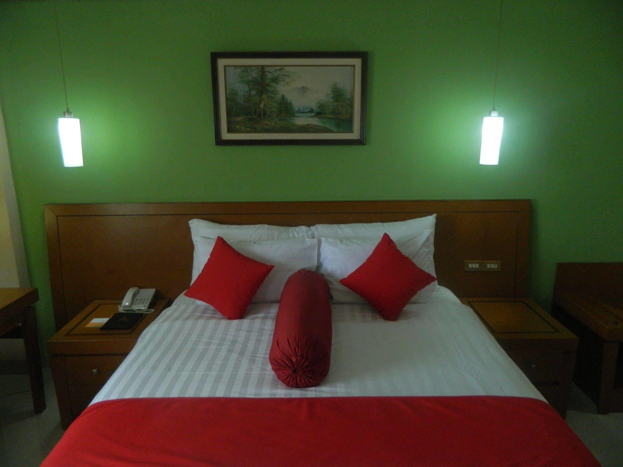 Patra Comfort Jakarta Jacarta Exterior foto